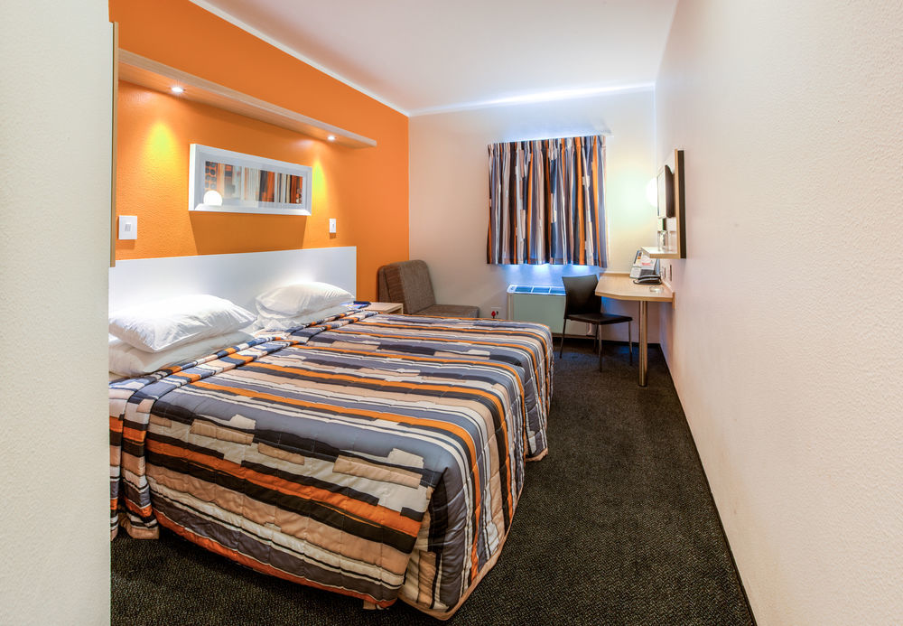 Road Lodge Рюстенбург Экстерьер фото